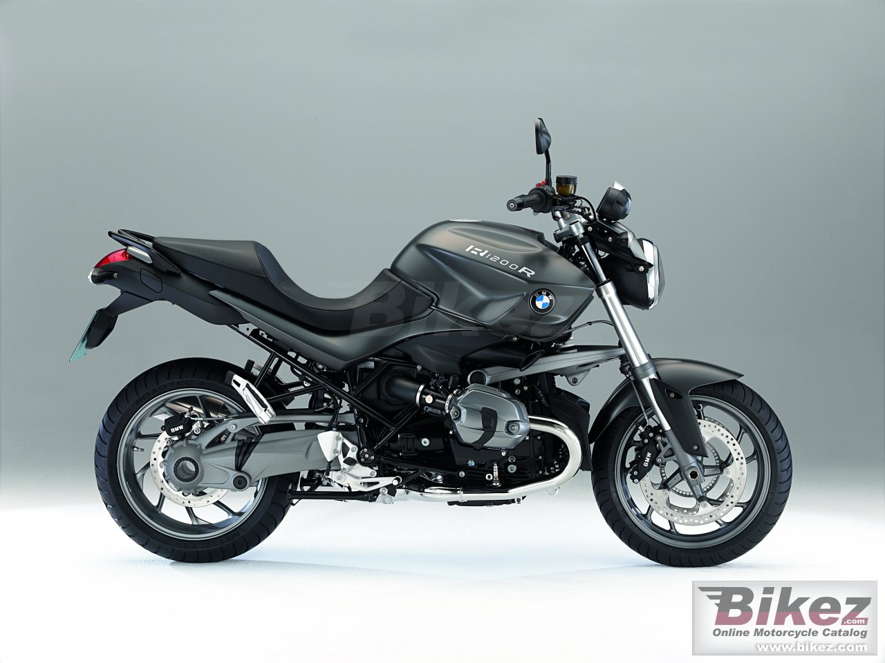 Big BMW r 1200 r picture and wallpaper from Bikez.com